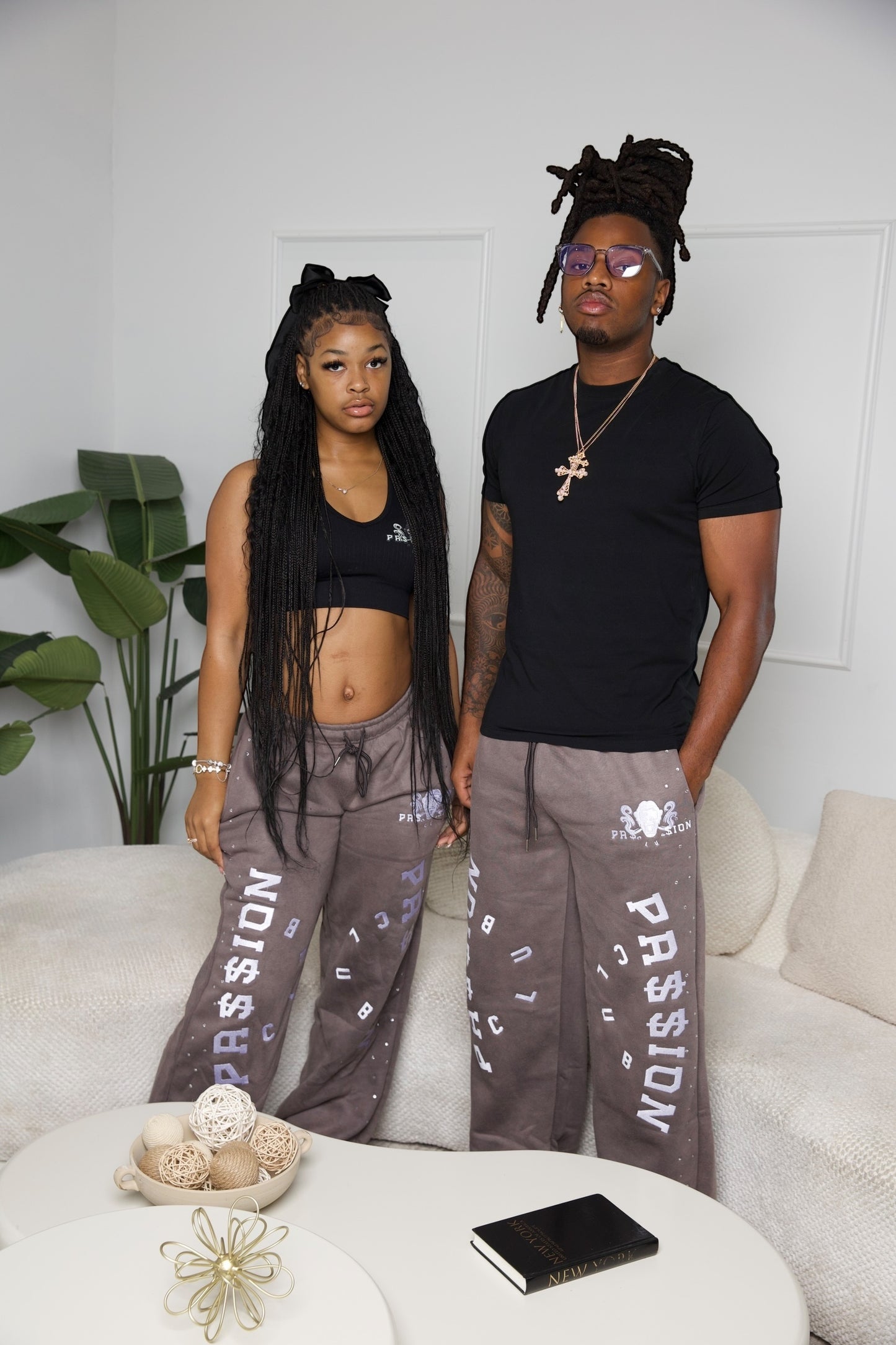 Heavy set rhinestones passion sweatpants